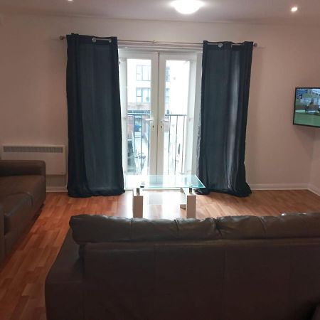 Freyas Apartment แมนเชสเตอร์ ภายนอก รูปภาพ