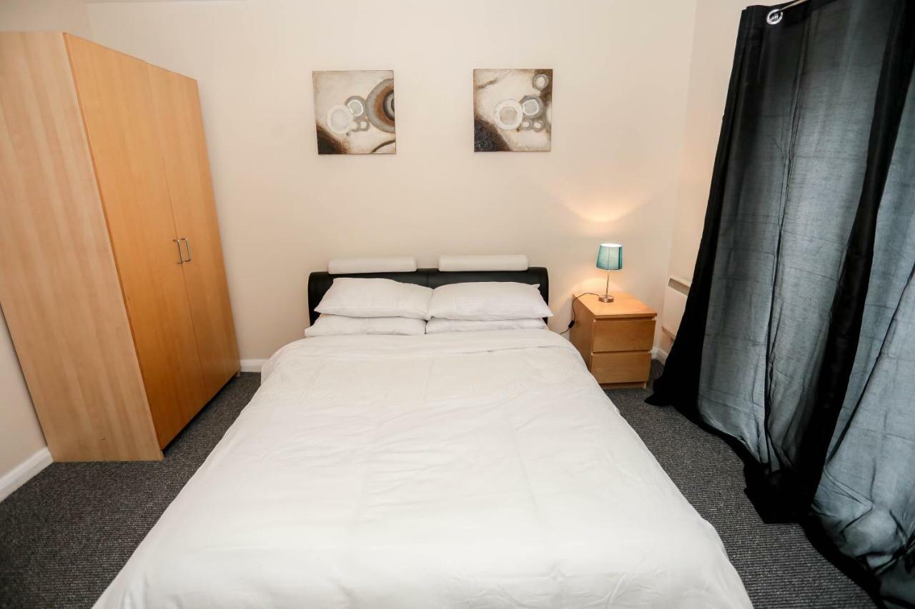 Freyas Apartment แมนเชสเตอร์ ภายนอก รูปภาพ